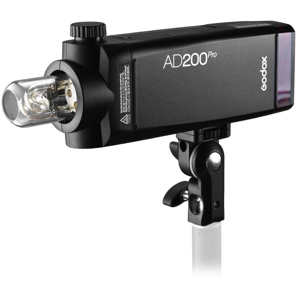 Вспышка аккумуляторная Godox Witstro AD200Pro с поддержкой TTL — детальное фото
