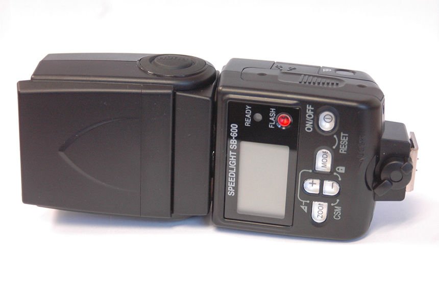 Nikon SB-600