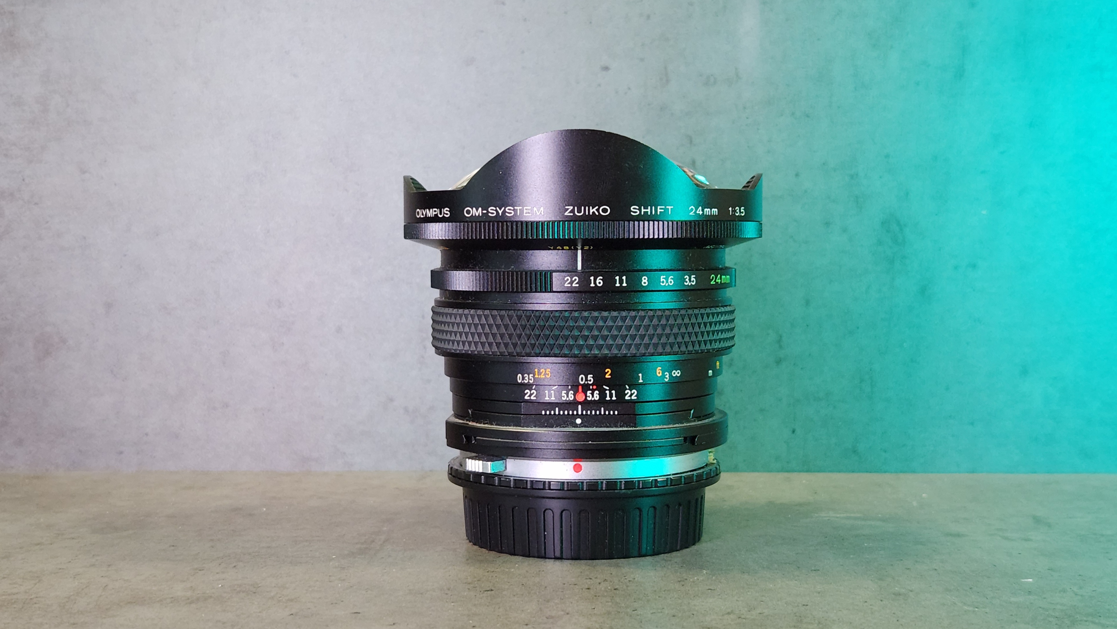 Объектив Olympus OM-System Zuiko Shift 24 mm f/ 3.5 — фото товара