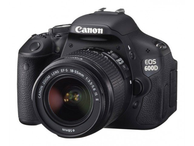 Canon EOS 600D Kit EF-S 18-55