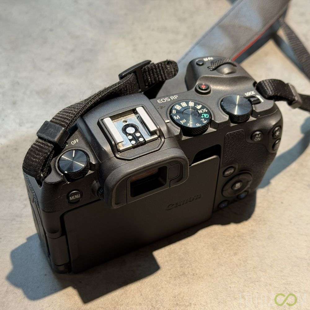 Canon EOS RP Body (Комиссионка) — детальное фото