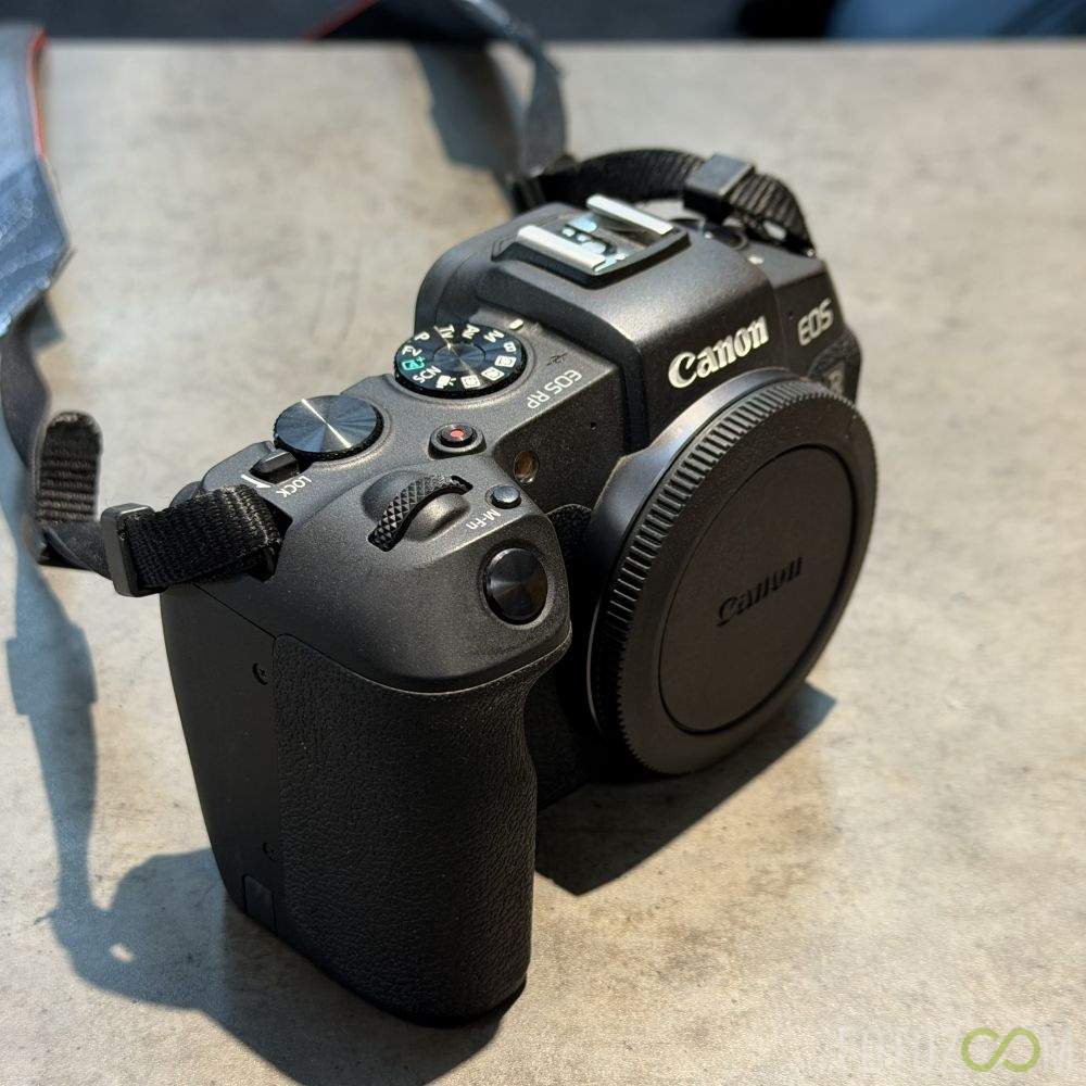 Canon EOS RP Body (Комиссионка) — детальное фото