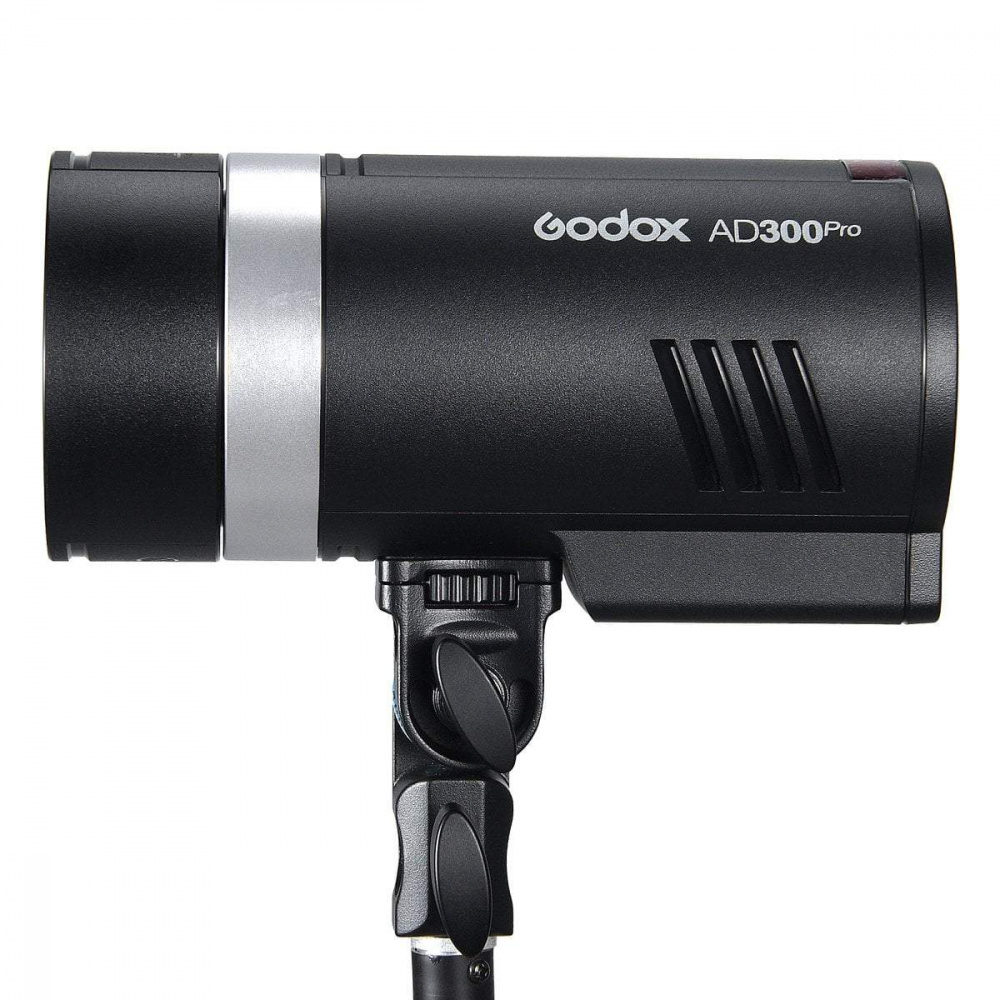 Вспышка аккумуляторная Godox Witstro AD300Pro с поддержкой TTL — детальное фото