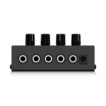 Усилитель для наушников Behringer HA400