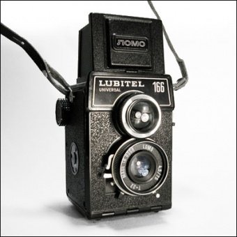Фотоаппарат "Любитель-166"  (1976г)