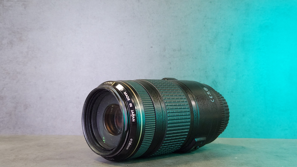 Объектив Canon EF 70-300mm f/4-5.6 — детальное фото