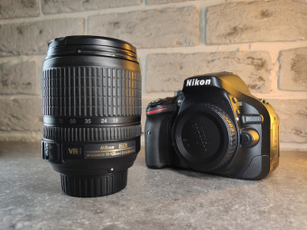 Nikon D5200 kit 18-105mm