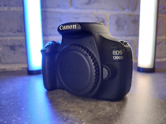 Сanon eos 1200D kit 18-135mm