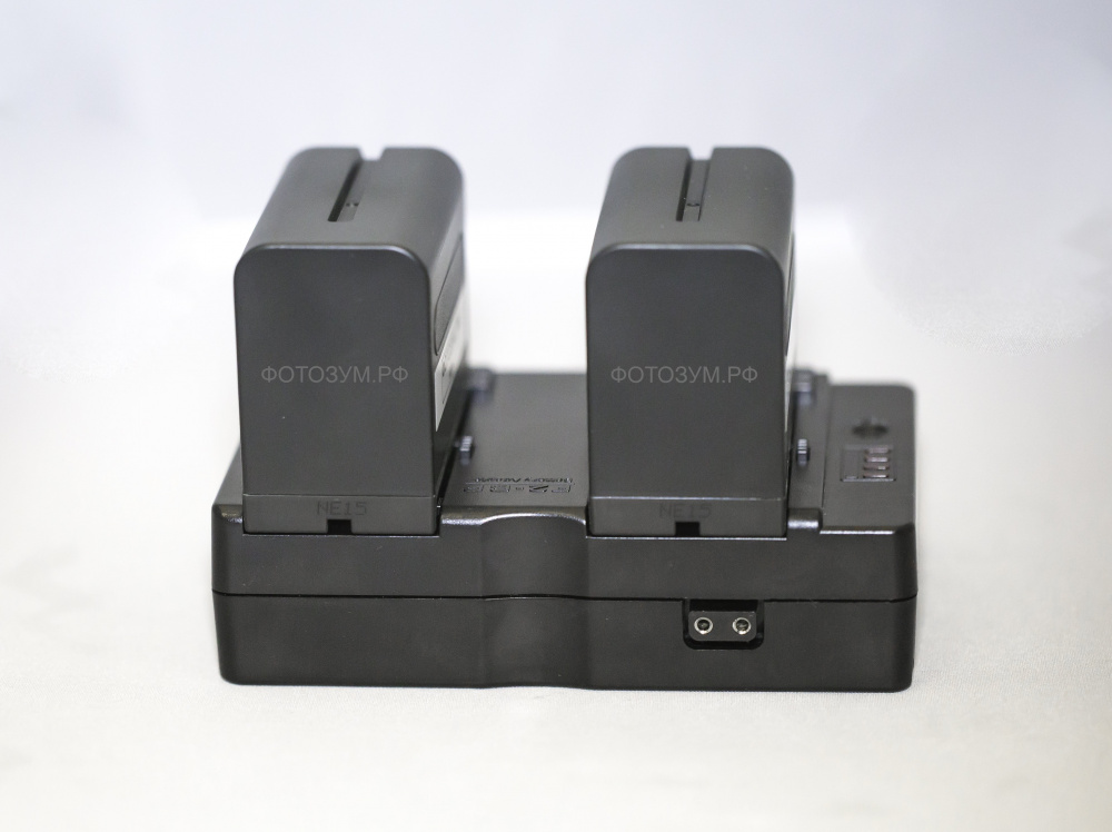 Power Booster + 2x NP-F970 V-Mount